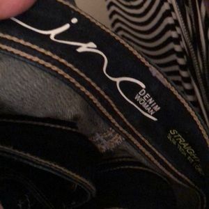 INC straight leg jeans with satin floral beltsz 24